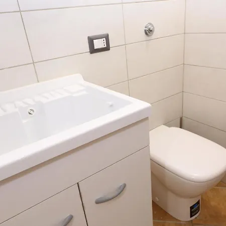 Fuer 3 Personen Ca 50 Qm In Cefalu, Sizilien Nordkueste Von Sizilien Apartment