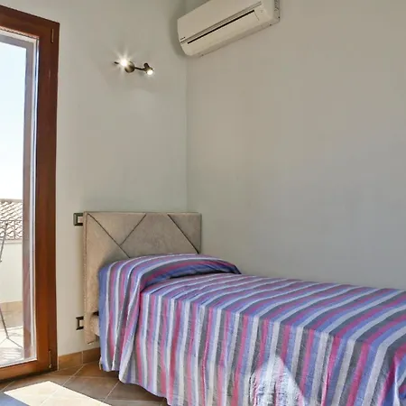 Fuer 3 Personen Ca 50 Qm In Cefalu, Sizilien Nordkueste Von Sizilien *