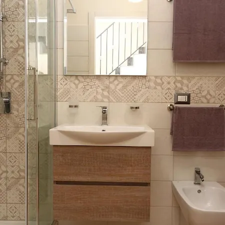 Fuer 3 Personen Ca 50 Qm In Cefalu, Sizilien Nordkueste Von Sizilien Apartment *